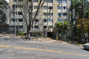 Image 33 - 925498