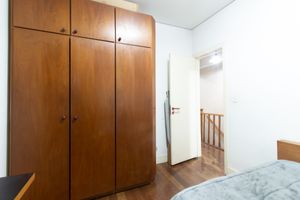Image 32 - 925501
