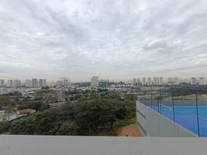 Image 22 - 925504
