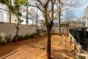 Image 35 - 925505