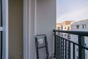 Image 9 - 925511