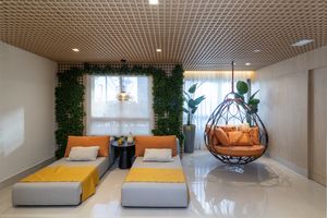 Image 19 - 925517