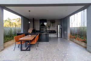 Image 7 - 925517