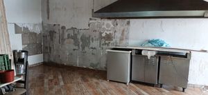 Image 16 - 925522