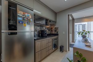 Image 6 - 925523