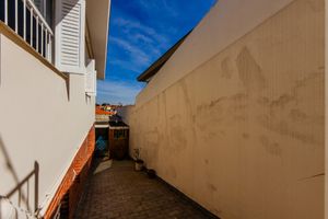 Image 28 - 925524