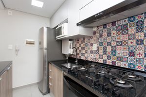 Image 23 - 925527