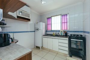 Image 15 - 925529