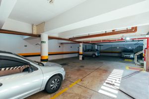 Image 39 - 925529