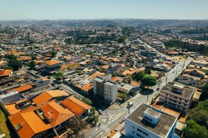 Image 34 - 925529