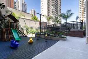 Image 69 - 925530