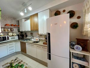 Image 4 - 925531