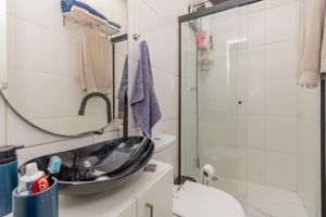 Image 9 - 925533