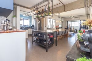 Image 3 - 925534