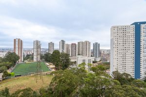 Image 29 - 925541