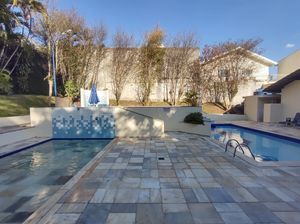 Image 19 - 925544
