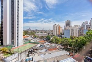 Image 31 - 925545