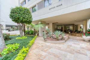 Image 42 - 925545
