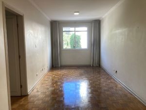 Image 1 - 925546