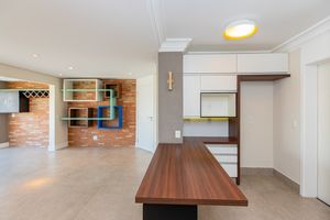 Image 16 - 925547