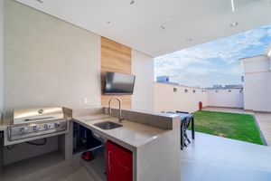 Image 33 - 925553