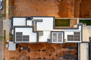 Image 6 - 925553