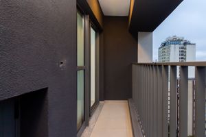 Image 27 - 925559