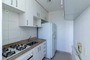 Image 11 - 925560