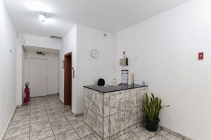 Image 19 - 925561