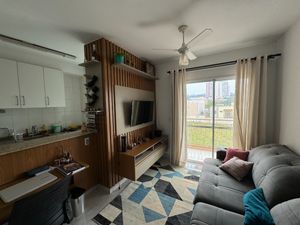 Image 1 - 925562