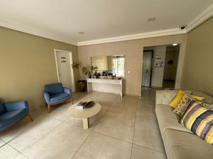 Image 34 - 925562