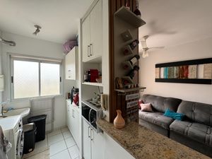 Image 7 - 925562