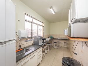 Image 39 - 925563