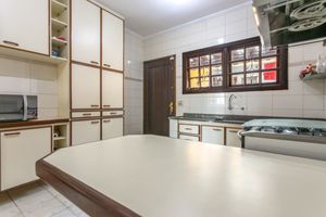 Image 11 - 925568