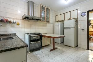 Image 9 - 925568