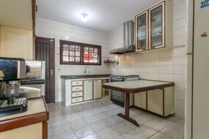 Image 8 - 925568