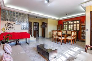 Image 4 - 925568