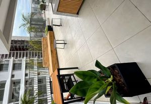 Image 33 - 925587