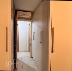 Image 19 - 925603
