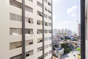 Image 13 - 925606