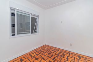 Image 19 - 925610