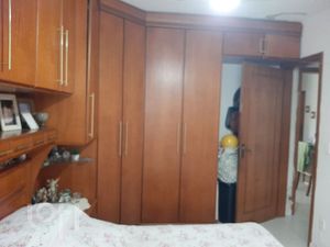 Image 23 - 925629