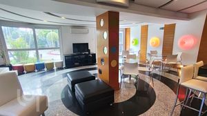 Image 34 - 925646