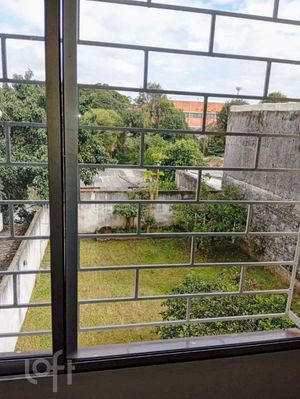 Image 18 - 925650