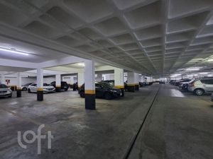 Image 32 - 925655