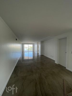 Image 3 - 925674