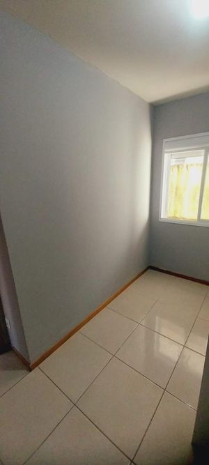 Image 1 - 925676