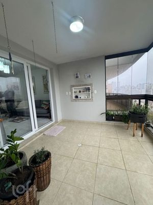 Image 51 - 925682
