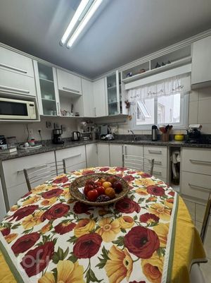 Image 16 - 925682