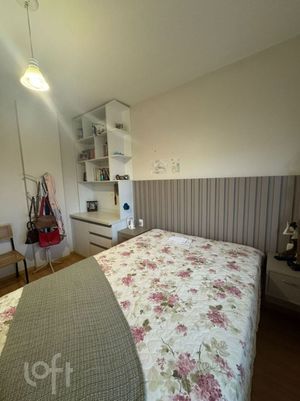 Image 41 - 925682